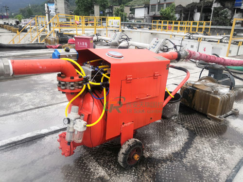 污泥真空泵現(xiàn)場(chǎng)