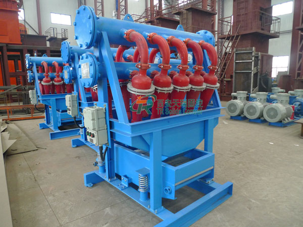 天瑞固控車(chē)間-除泥器