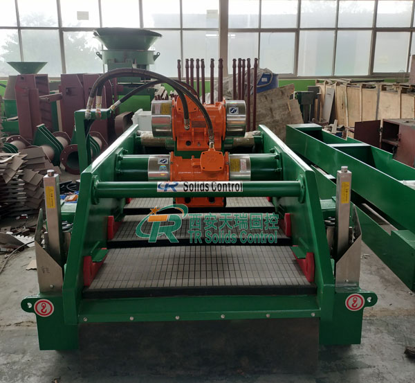 振動篩案例-振動篩技術(shù)方案-減少泥漿殘留振動篩技巧