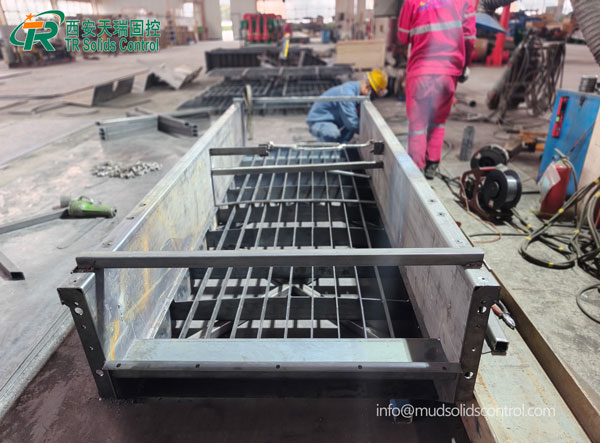 泥漿振動(dòng)篩制造現(xiàn)場(chǎng) |天瑞固控